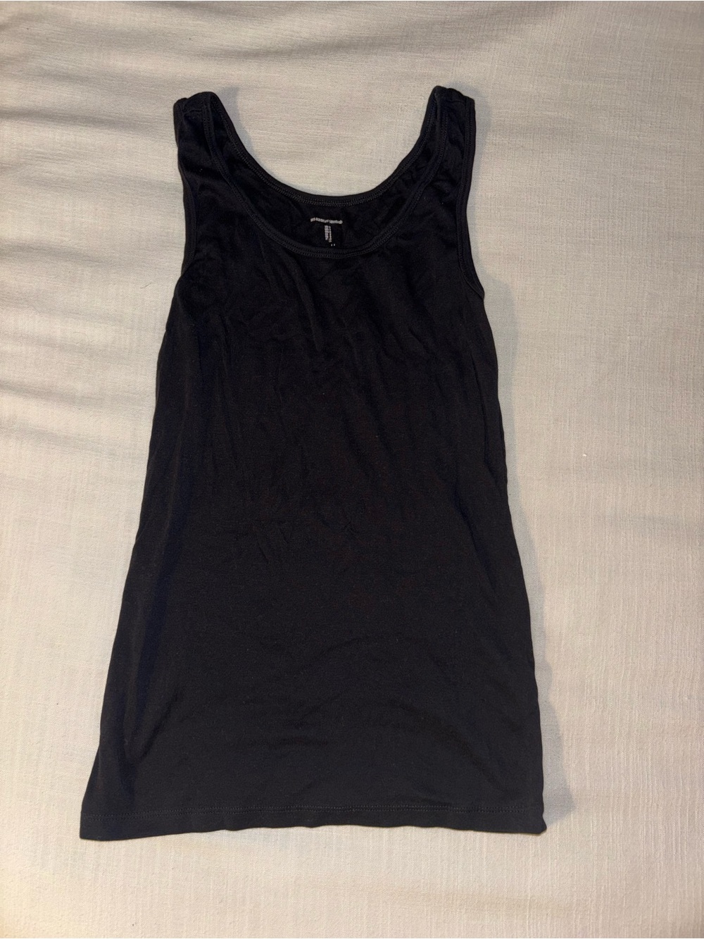 Amazon Essentials Black Women's Scoop Neck Tank